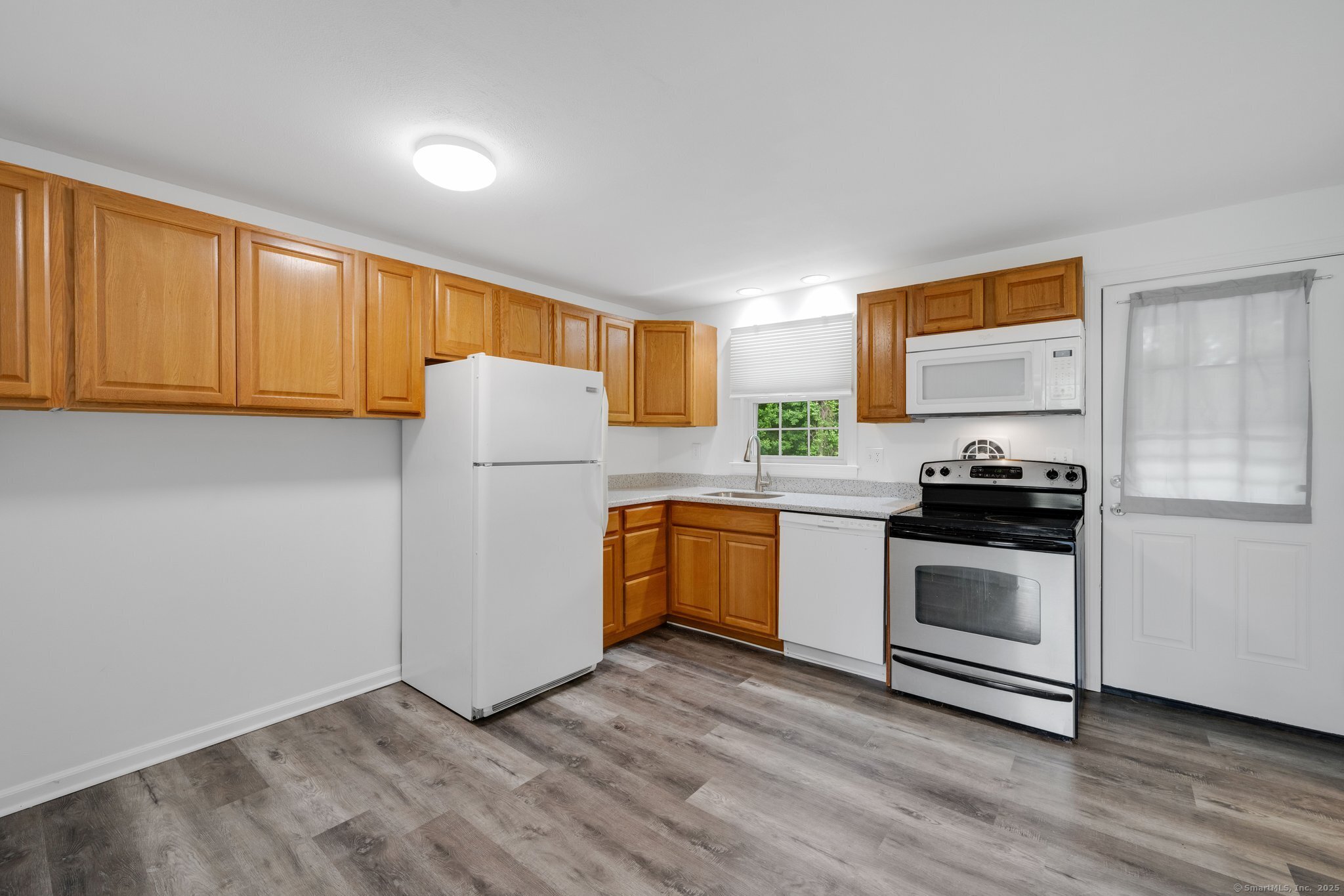 201 Regan Road APT 7B
