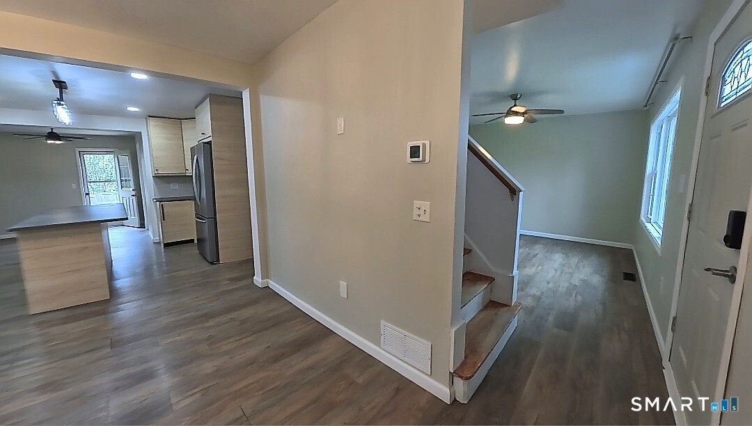1 Mayflower Court