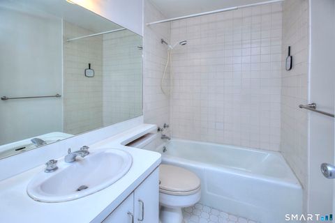 Tiny photo for 100 Seaview Avenue #4F, Norwalk, CT 06855 (MLS # 24122289)