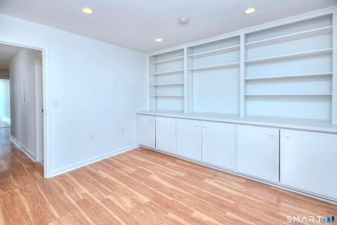 Tiny photo for 100 Seaview Avenue #4F, Norwalk, CT 06855 (MLS # 24122289)