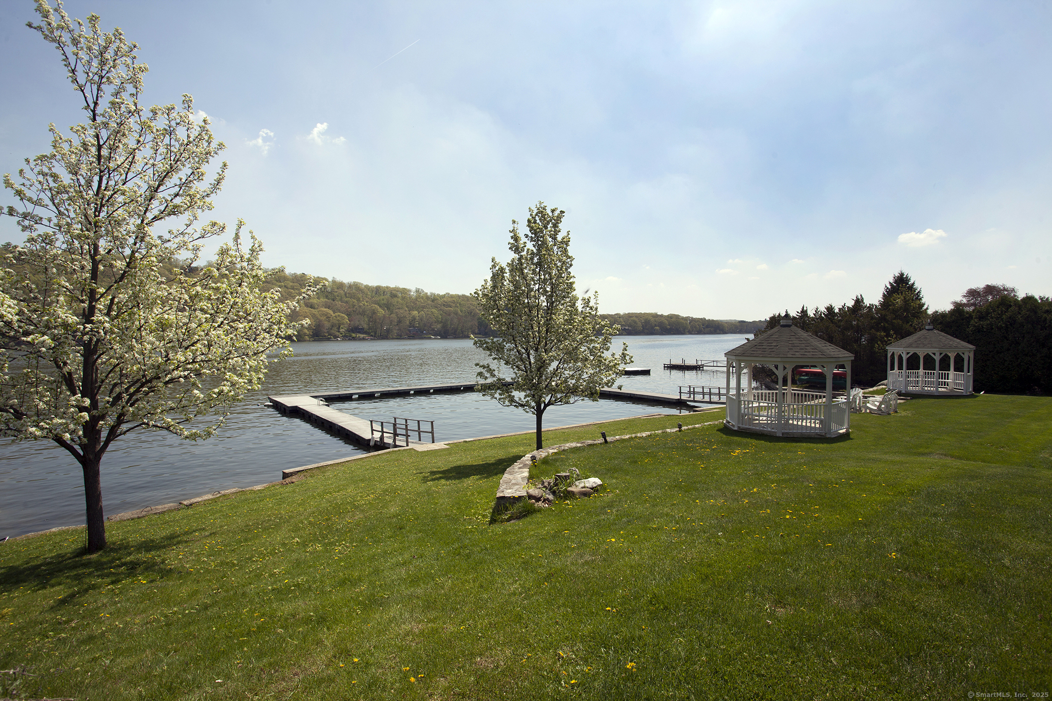 11 N Beach Drive, New Fairfield, Connecticut image 31
