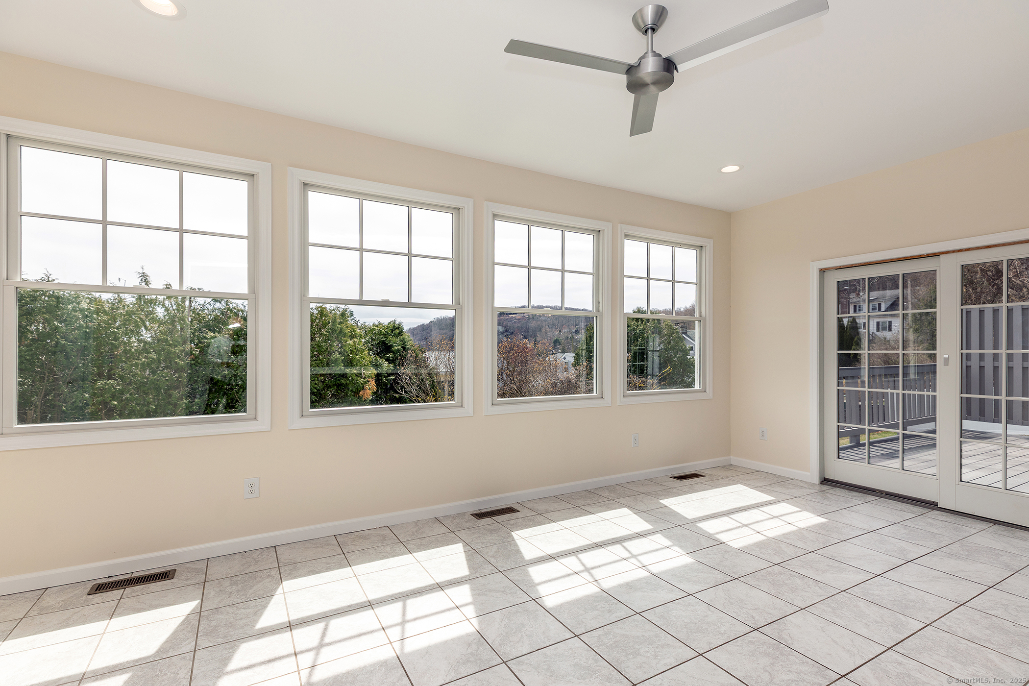 11 N Beach Drive, New Fairfield, Connecticut image 10