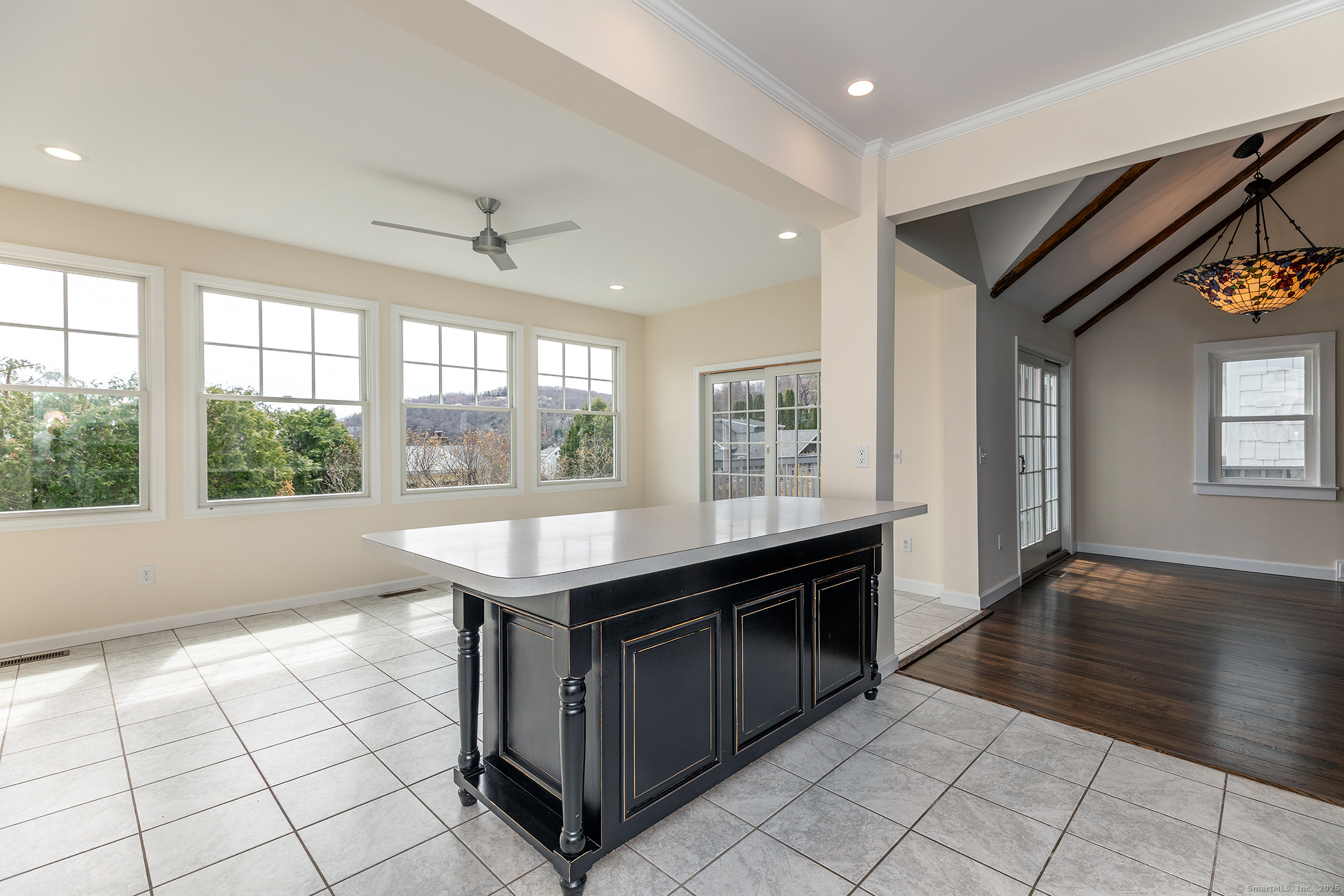 11 N Beach Drive, New Fairfield, Connecticut image 8