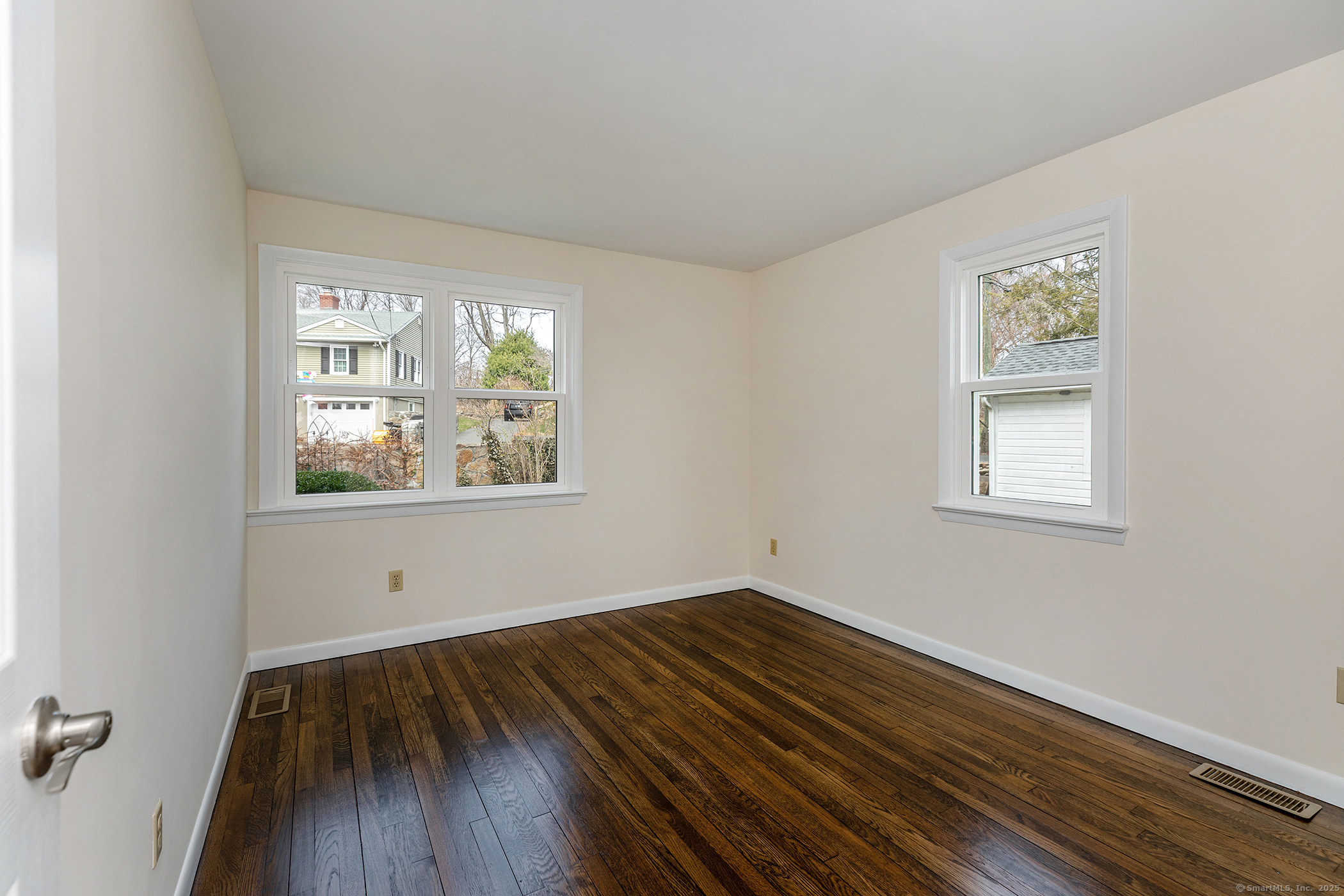 11 N Beach Drive, New Fairfield, Connecticut image 15