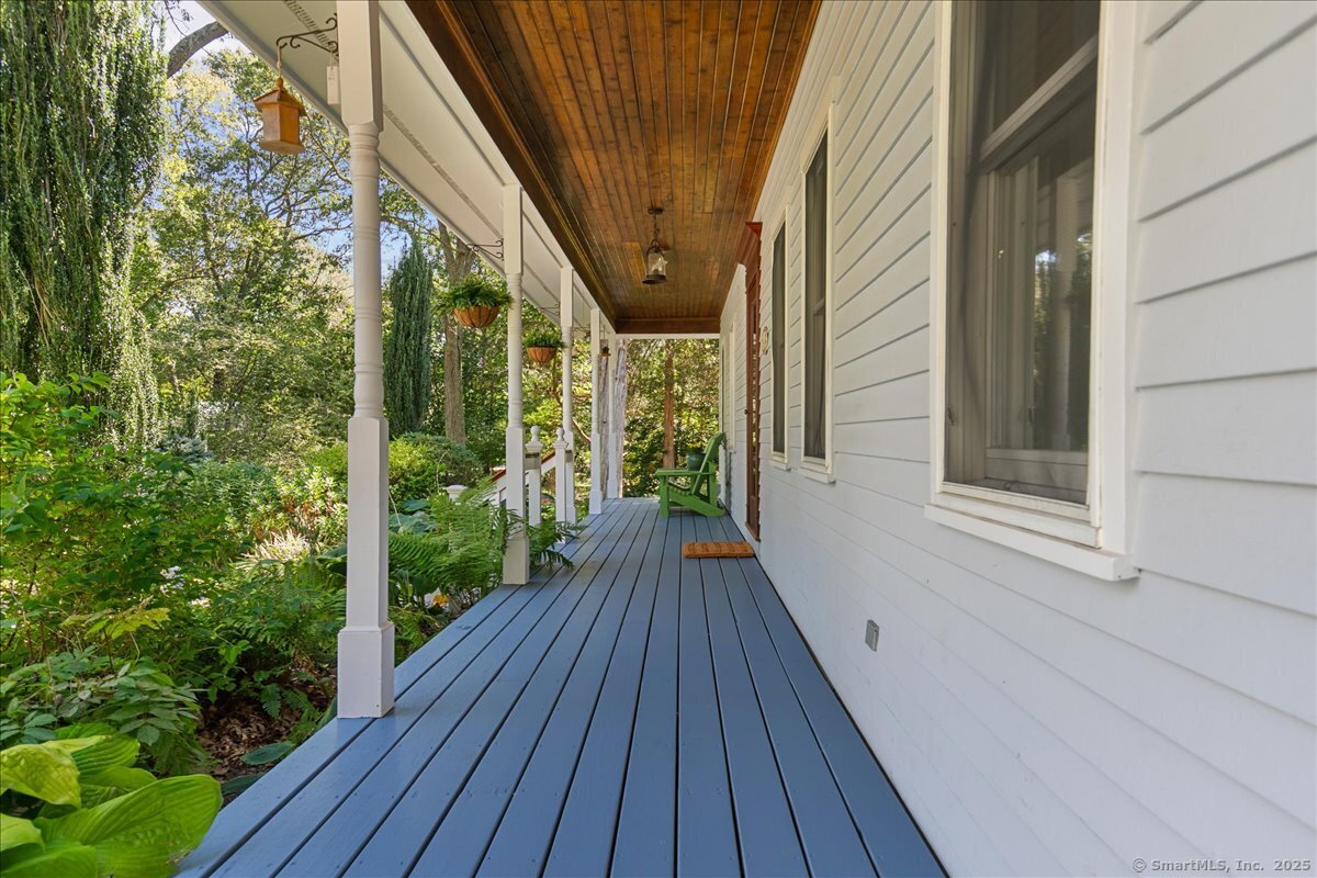 140 Wildrose Avenue