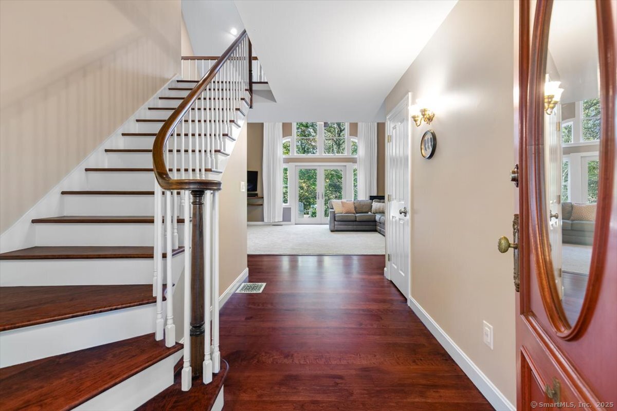 140 Wildrose Avenue