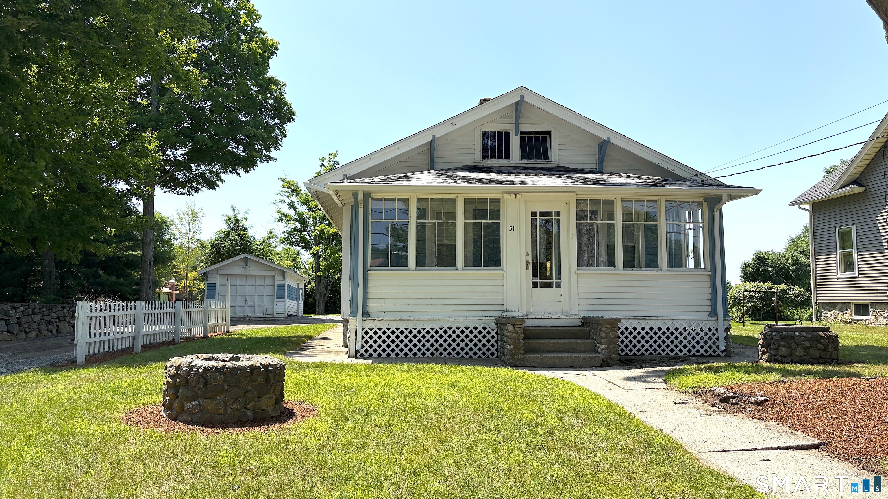51 Buckley Highway