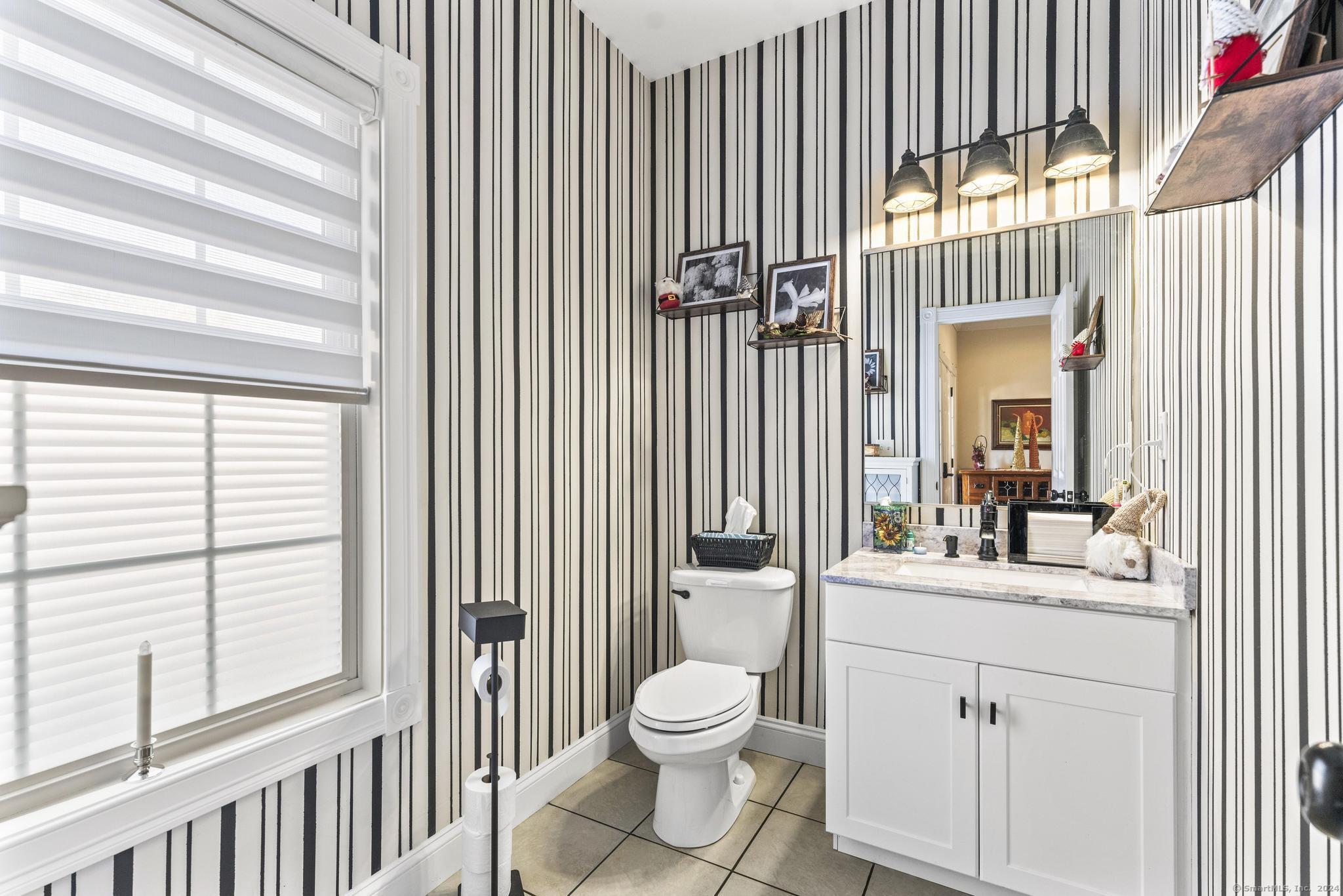 18 Mathieu Lane, East Hampton, Connecticut image 26