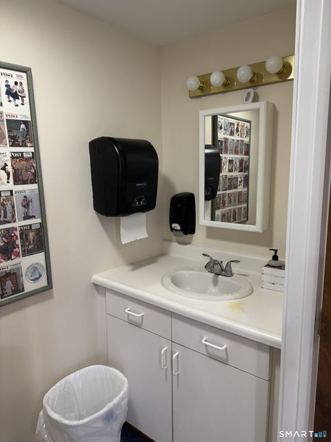 Tiny photo for 50 Fairmont Place, Shelton, CT 06484 (MLS # 24205369)