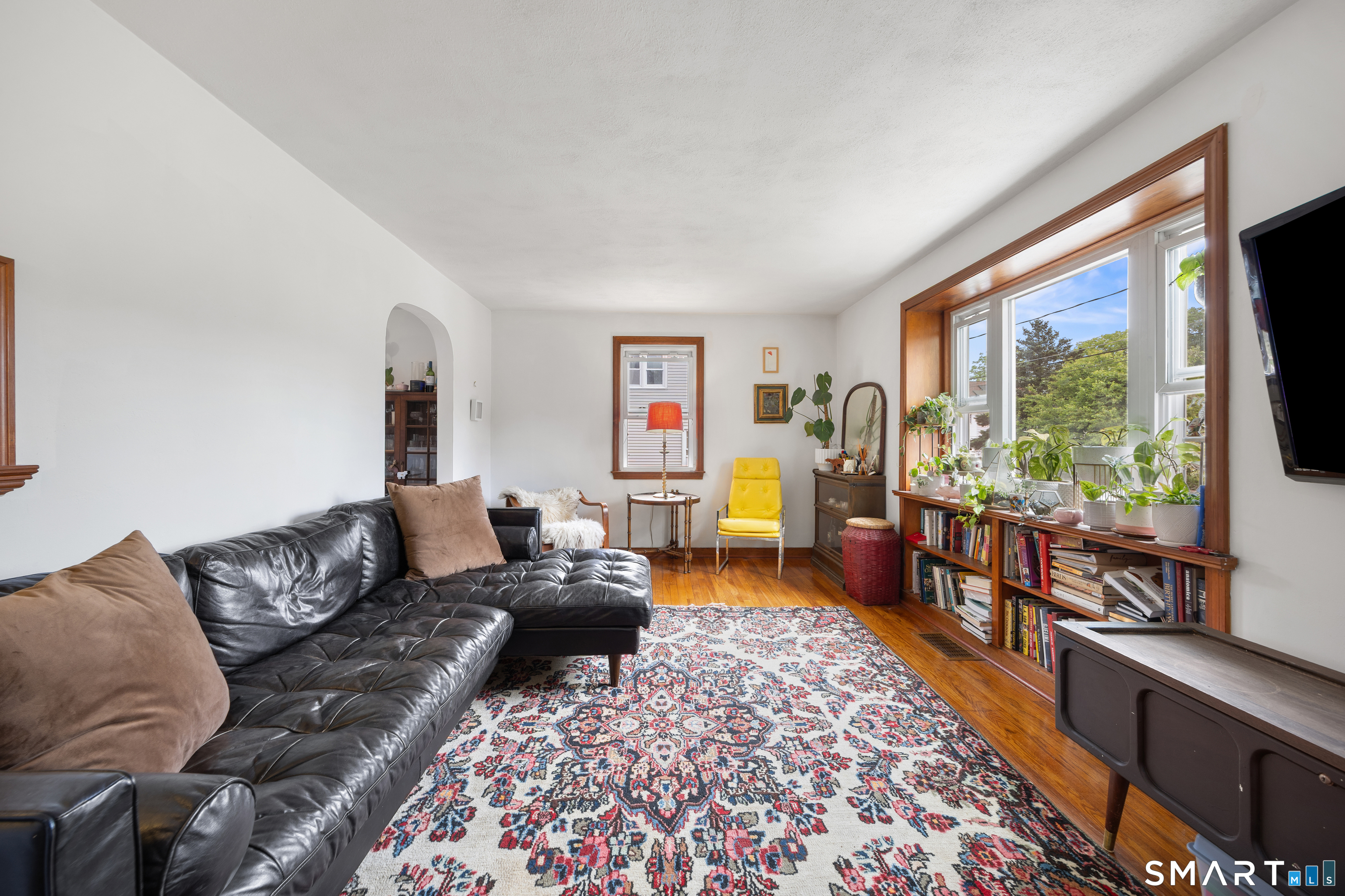 66 Gifford Avenue