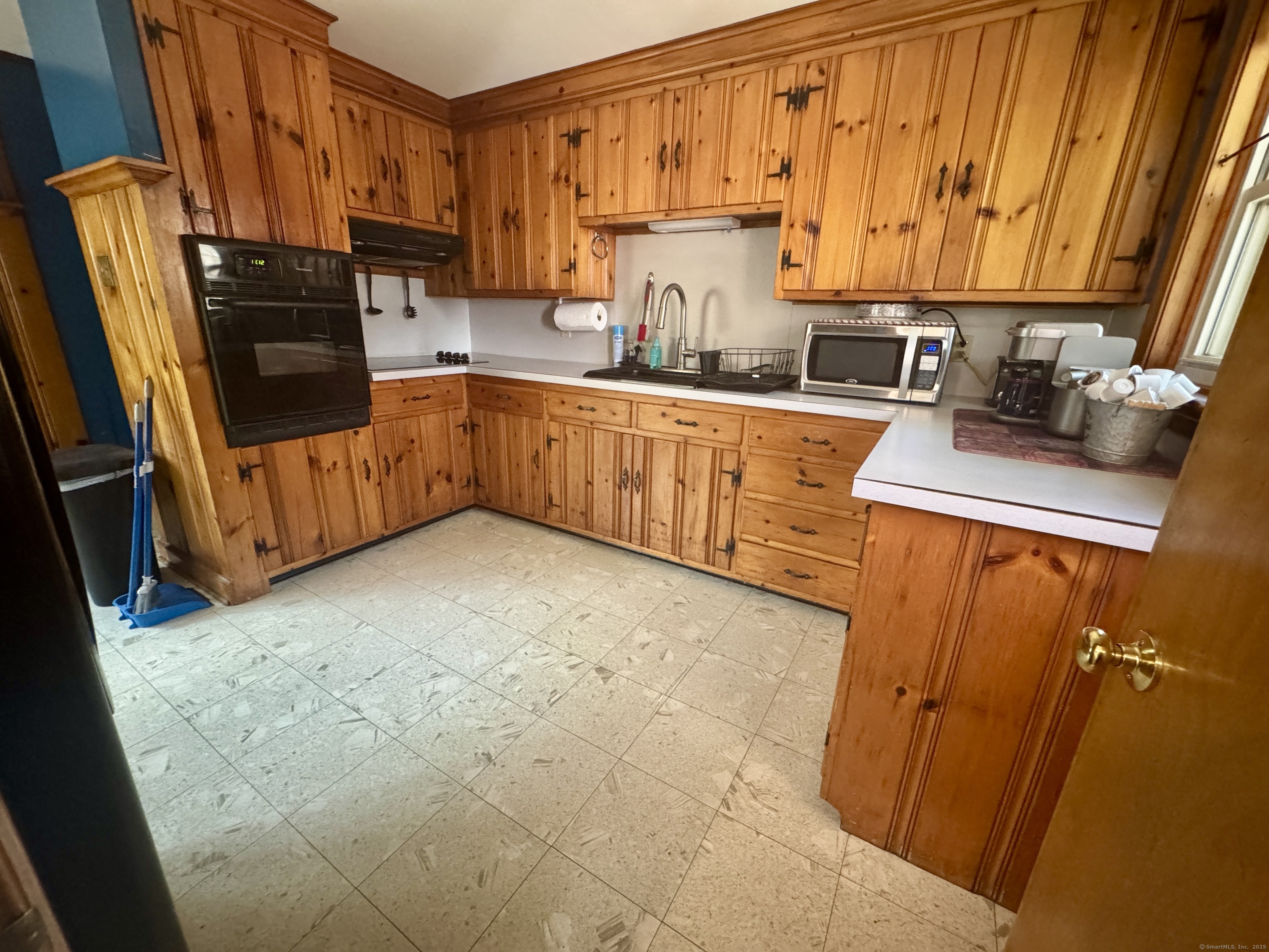 23 Village Hill Road, Stafford, Connecticut image 17