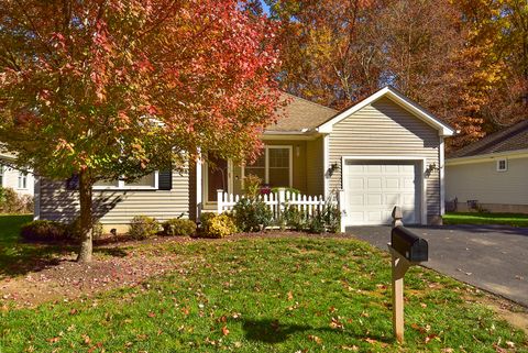Photo of 53 Mourning Dove Trail #53, East Windsor, CT 06088 (MLS # 24135962)