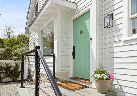 25 Hillside Avenue Darien CT 06820