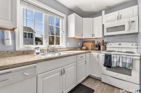 Tiny photo for 800 Seaview Avenue #770-2, Bridgeport, CT 06607 (MLS # 24162031)