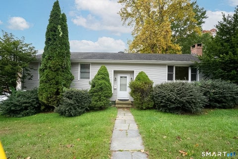Photo of 15 Highland Avenue, Stratford, CT 06614 (MLS # 24215430)