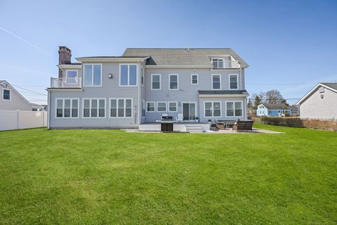 MLS: 24085618