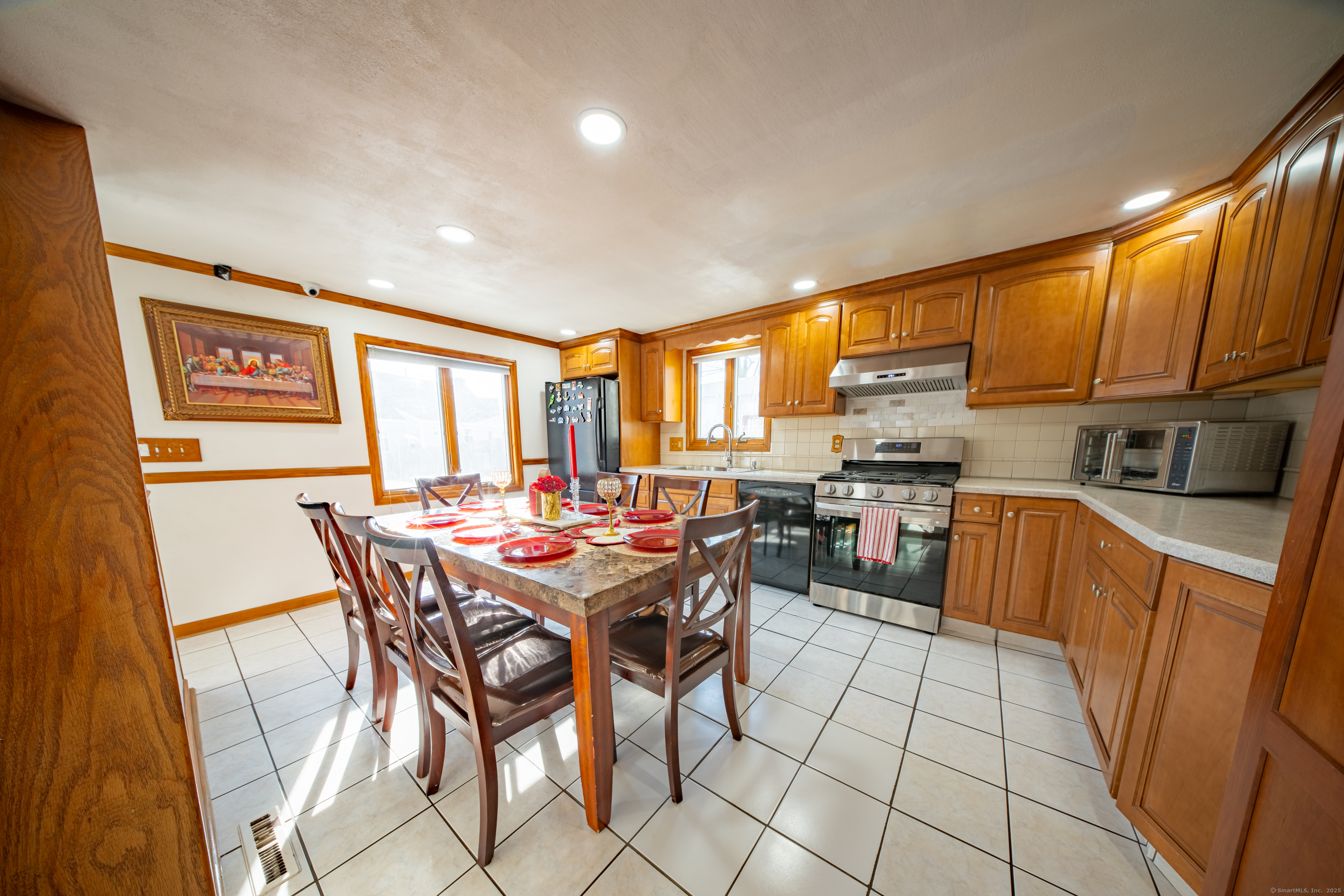 127 Vista Drive, East Haven, Connecticut image 6