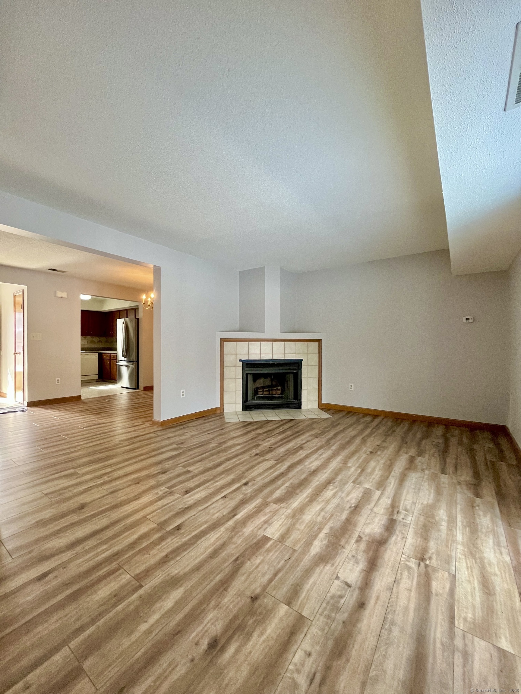 Photo 1 of Tomlinson Avenue Apt 8C, Plainville, Connecticut, $2,100, Web #: 24074532