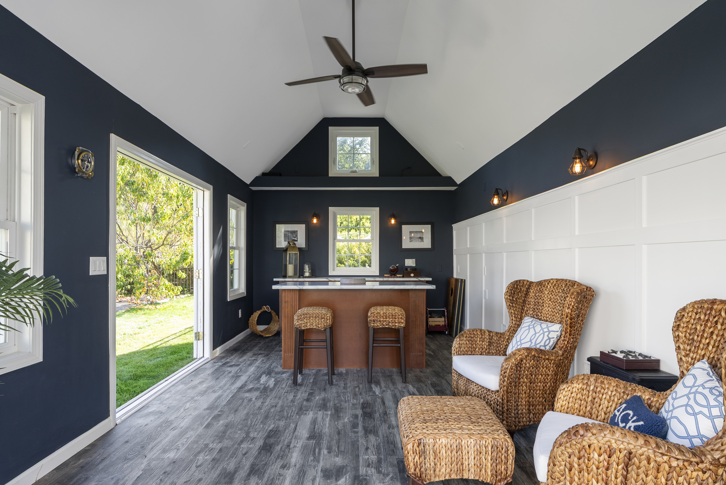 25 Smith Farm Road