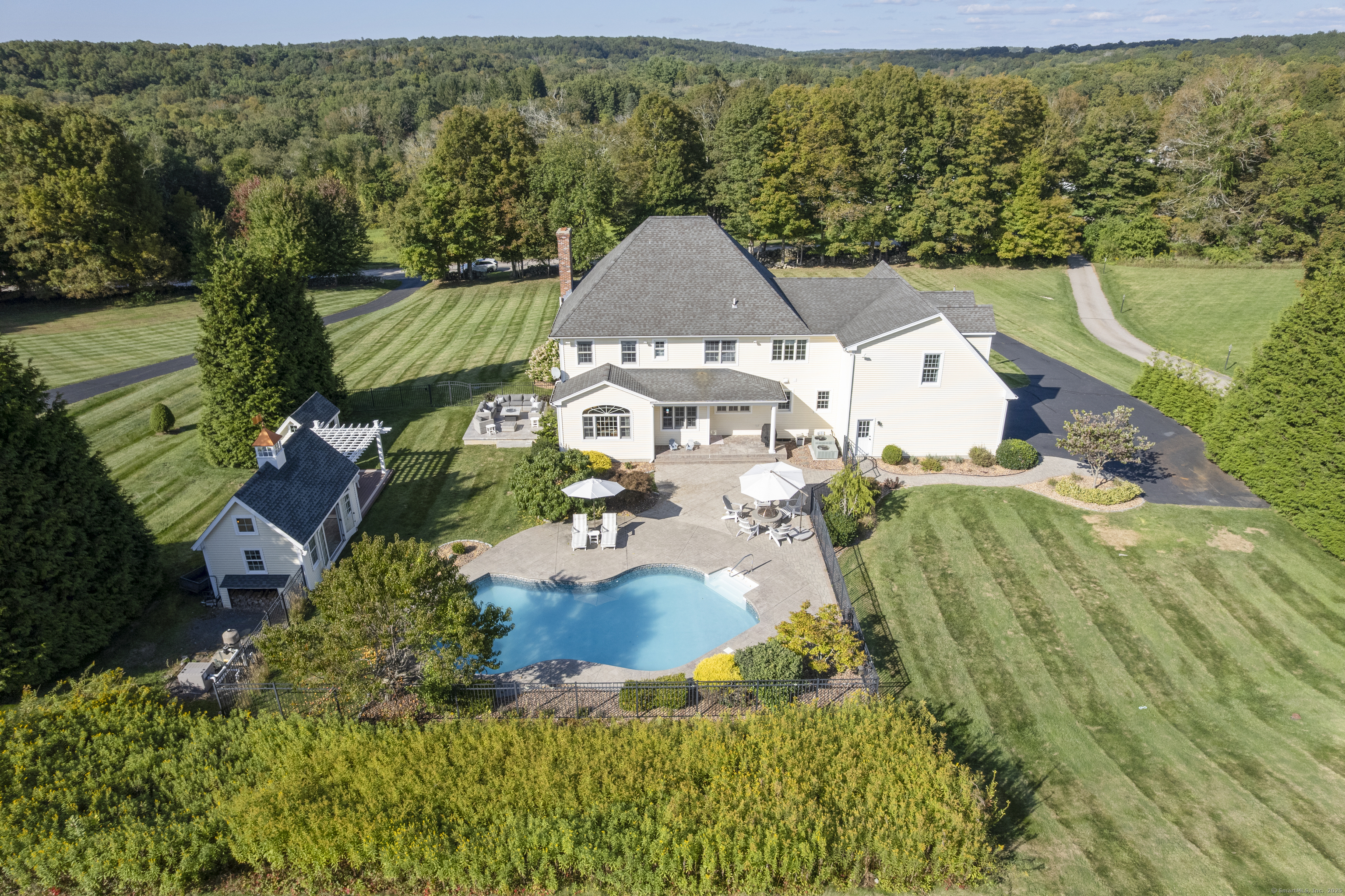 25 Smith Farm Road