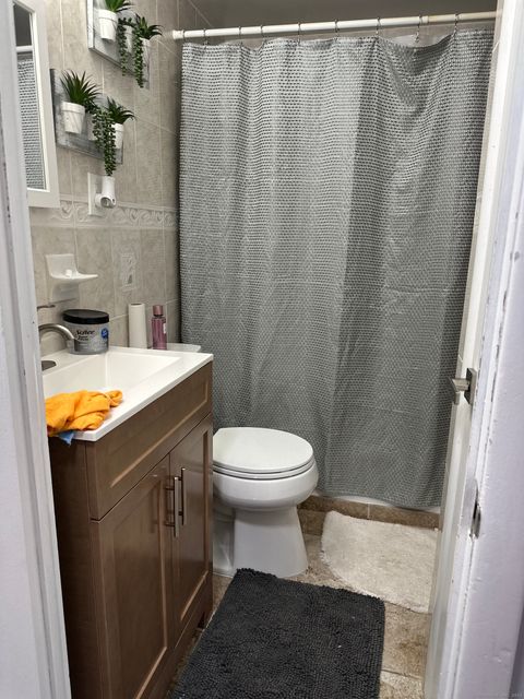 Tiny photo for 165 Nutmeg Road, Bridgeport, CT 06610 (MLS # 24135369)
