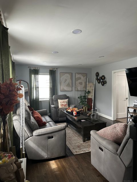 Tiny photo for 165 Nutmeg Road, Bridgeport, CT 06610 (MLS # 24135369)