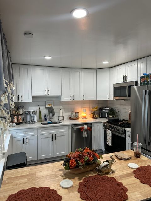 Tiny photo for 165 Nutmeg Road, Bridgeport, CT 06610 (MLS # 24135369)