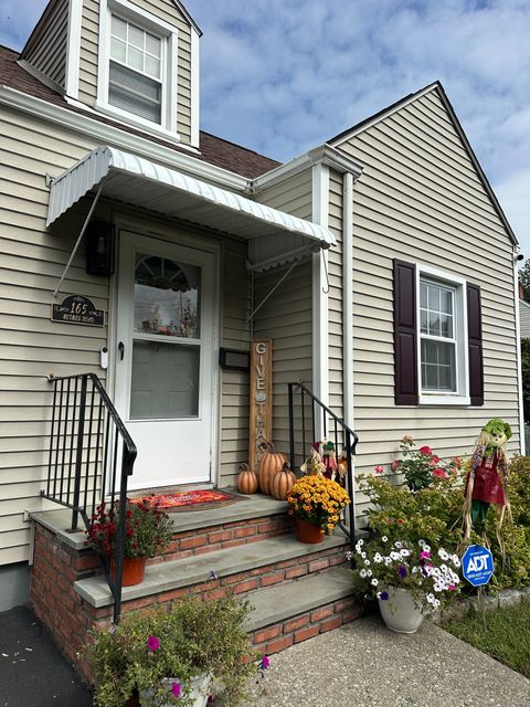 Tiny photo for 165 Nutmeg Road, Bridgeport, CT 06610 (MLS # 24135369)