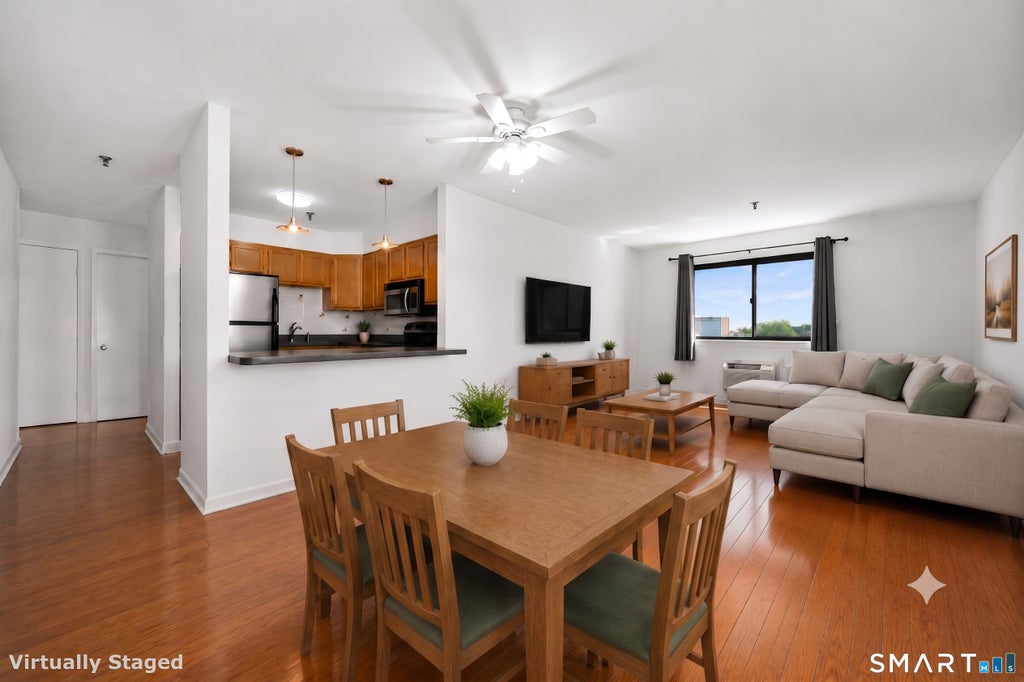 Photo of 51 Schuyler Avenue #6F, Stamford, CT 06902 (MLS # 24184113)