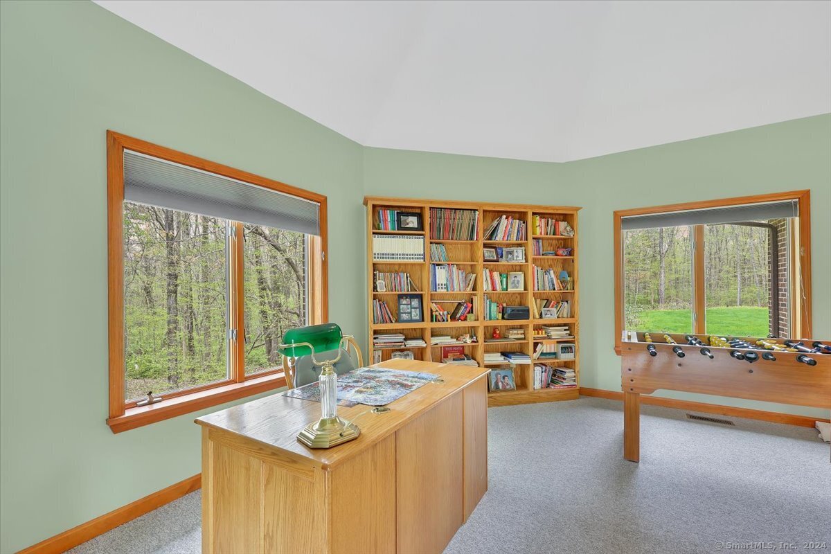 593 Park Road Extension, Middlebury, Connecticut image 10