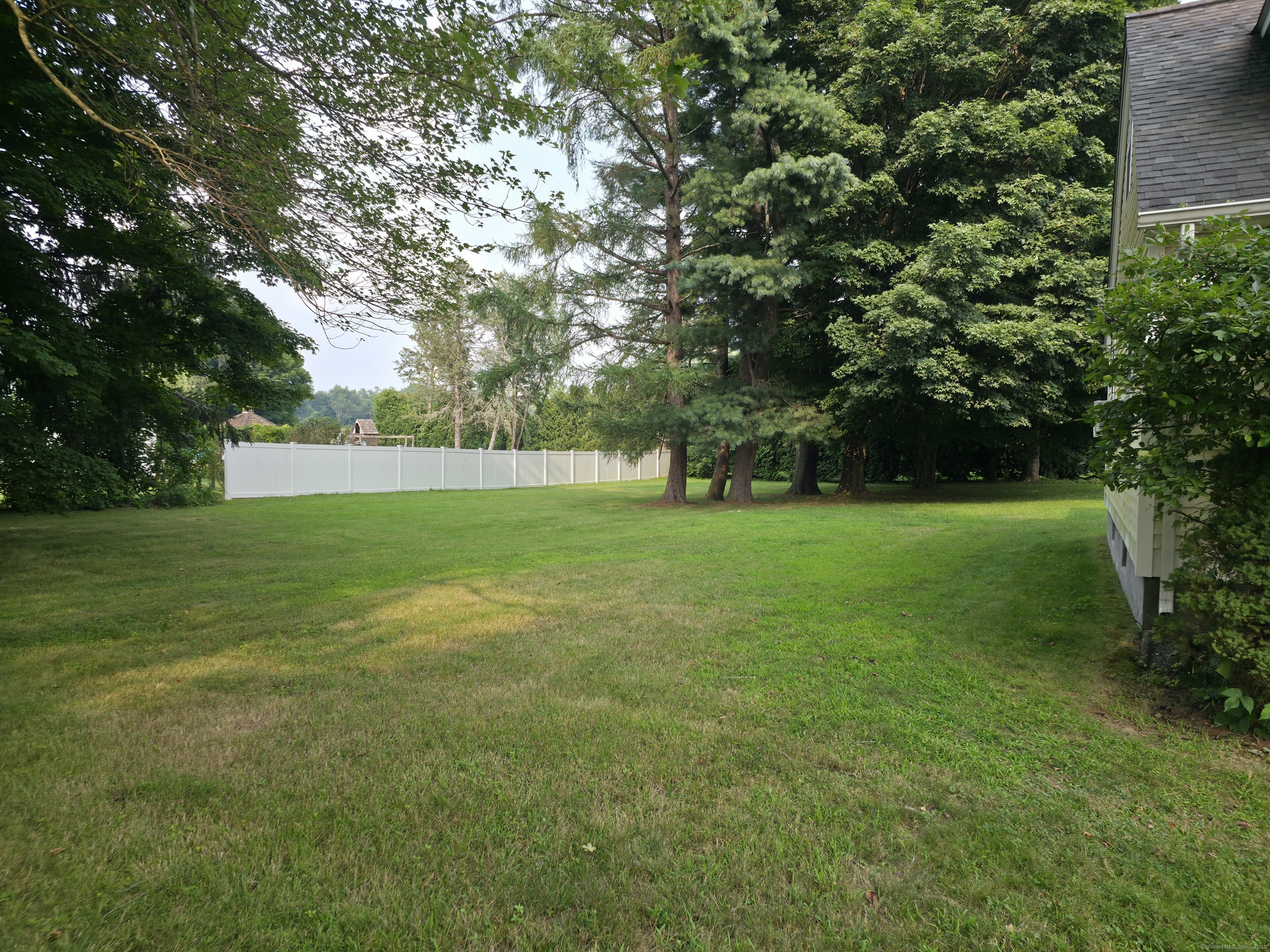 253 East Road