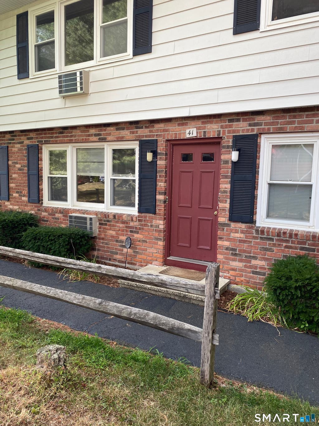 Photo of 39 Austin Avenue #7, Stamford, CT 06905 (MLS # 24180651)
