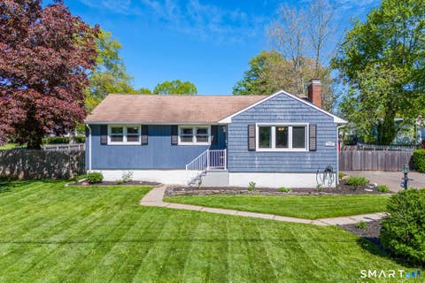 Photo of 236 Hillcrest Avenue, Newington, CT 06111 (MLS # 24174709)