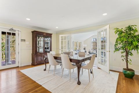 A home in New Canaan