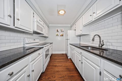 Tiny photo for 1492 North Avenue #204, Bridgeport, CT 06604 (MLS # 24172729)