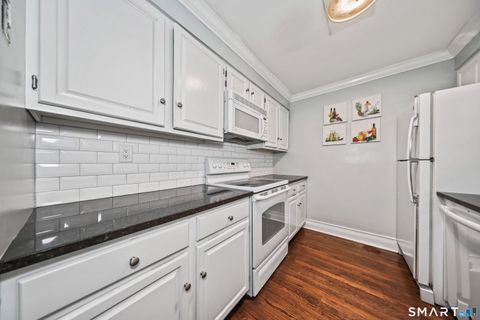 Tiny photo for 1492 North Avenue #204, Bridgeport, CT 06604 (MLS # 24172729)