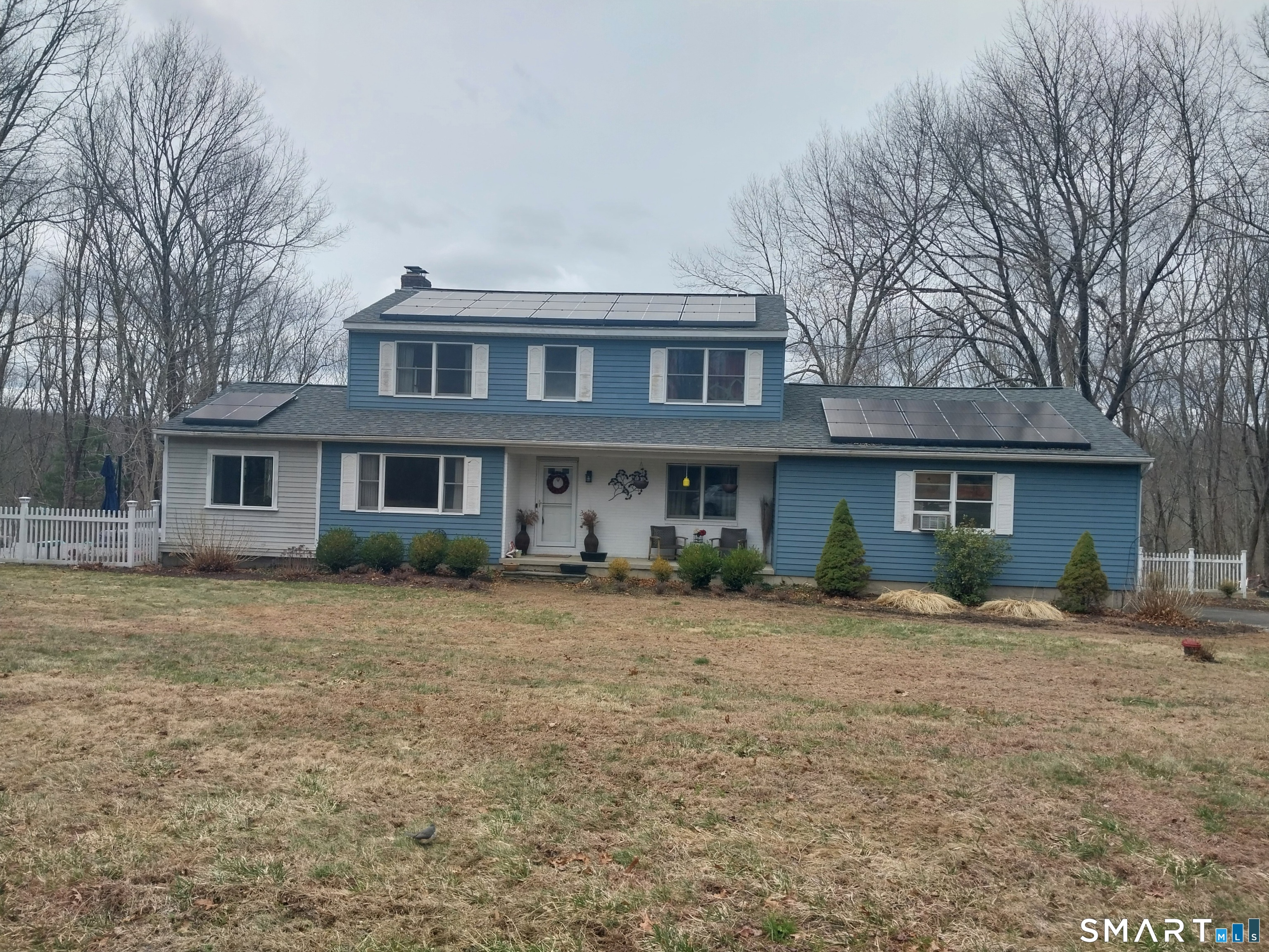 14 Meadow Crest Drive