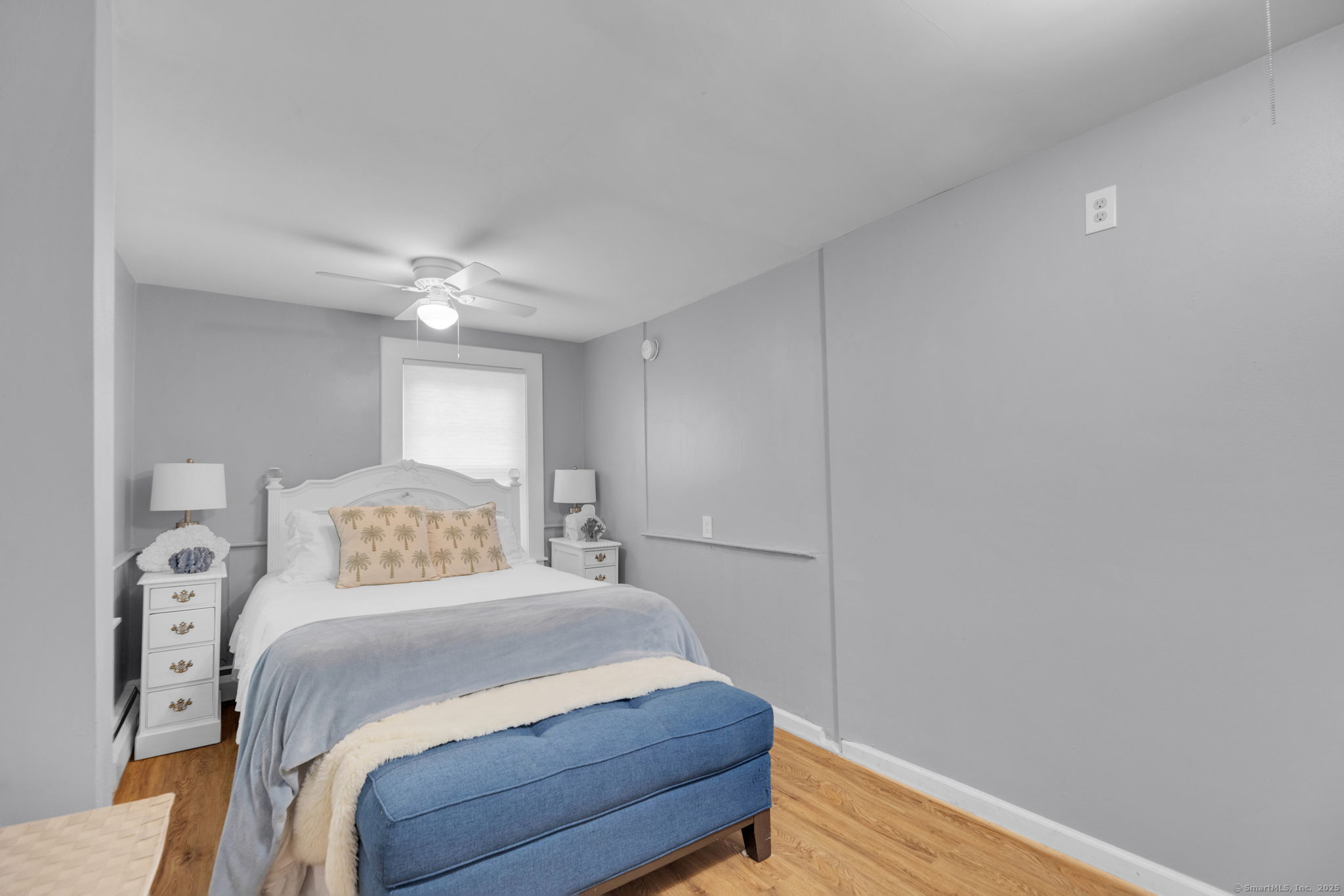 Farmington, Connecticut 06085, United States, 2 Bedrooms Bedrooms, ,1 BathroomBathrooms,Residential,Active,192702