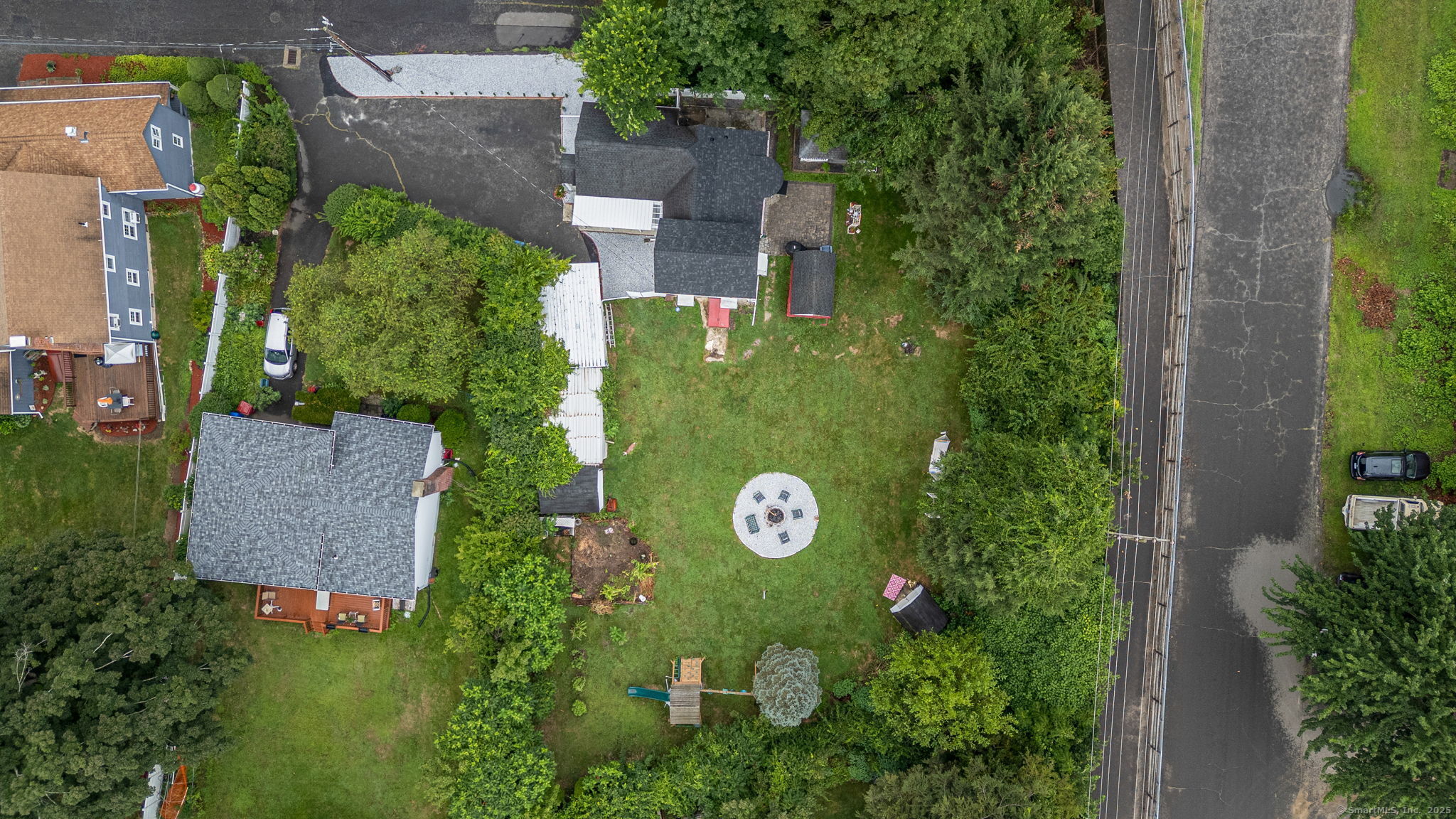 Farmington, Connecticut 06085, United States, 2 Bedrooms Bedrooms, ,1 BathroomBathrooms,Residential,Active,192702