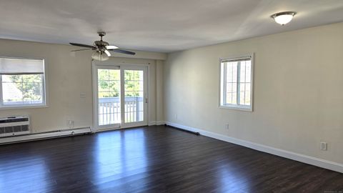 Tiny photo for 113 Park Avenue #10, Danbury, CT 06810 (MLS # 24121863)