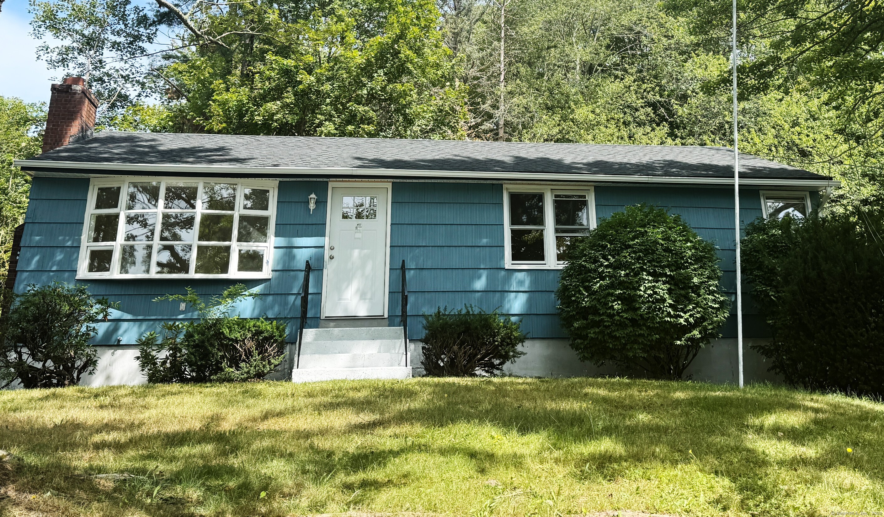 56 Hillside Avenue
