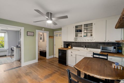 Tiny photo for 15 Maynard Street, Putnam, CT 06260 (MLS # 24137394)