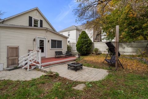 Tiny photo for 15 Maynard Street, Putnam, CT 06260 (MLS # 24137394)