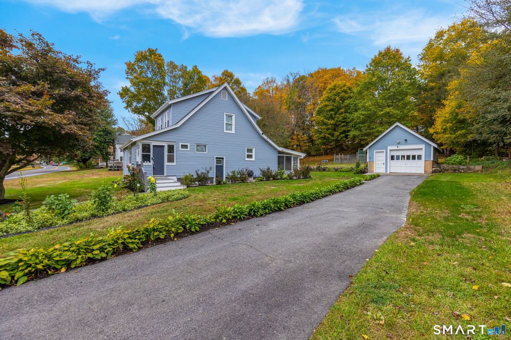 Photo of 397 Gospel Lane, Portland, CT 06480 (MLS # 24148494)