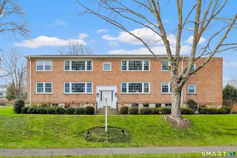 60 Heritage Hill Road APT A New Canaan CT 06840