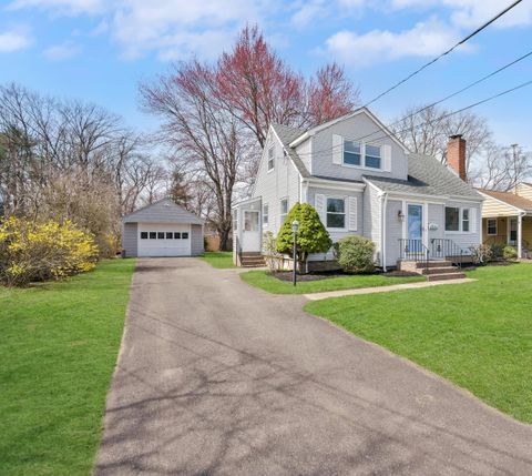 17 Lydall Road East Hartford CT 06111