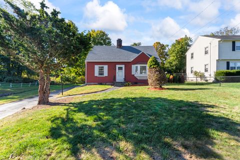 Tiny photo for 13 Sunset Road, North Haven, CT 06473 (MLS # 24130389)