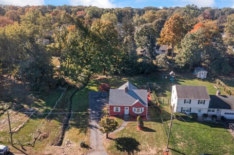 Tiny photo for 13 Sunset Road, North Haven, CT 06473 (MLS # 24130389)