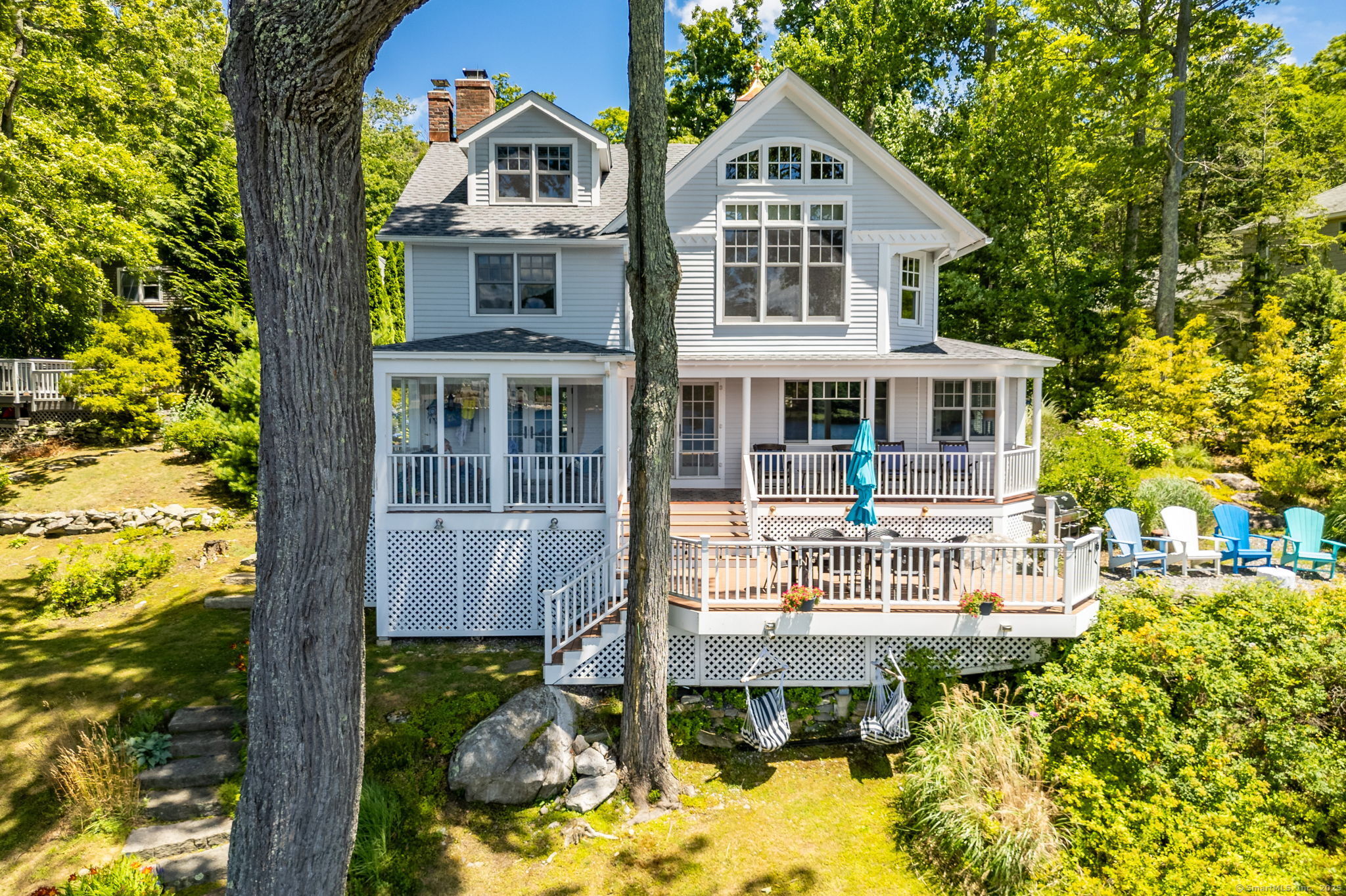 424 East Wakefield Boulevard