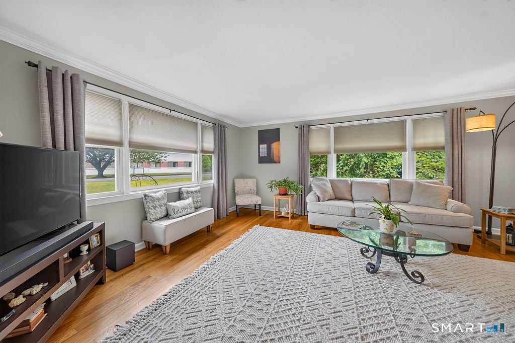 20 West End Avenue